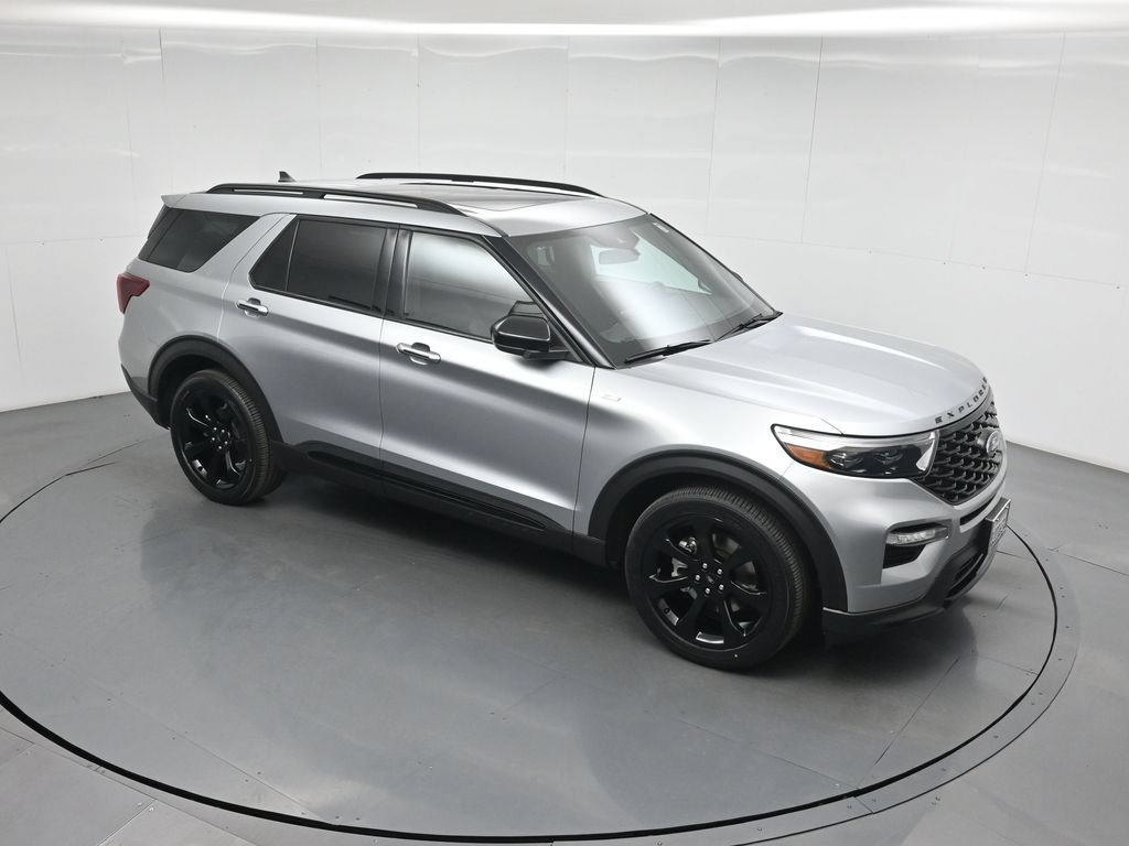 Certified 2023 Ford Explorer ST-Line w/ Class IV Trailer Tow Package RWD image 36