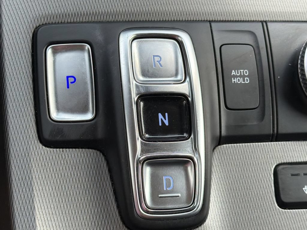 Used 2020 Hyundai Palisade SEL w/ Convenience Package FWD image 17