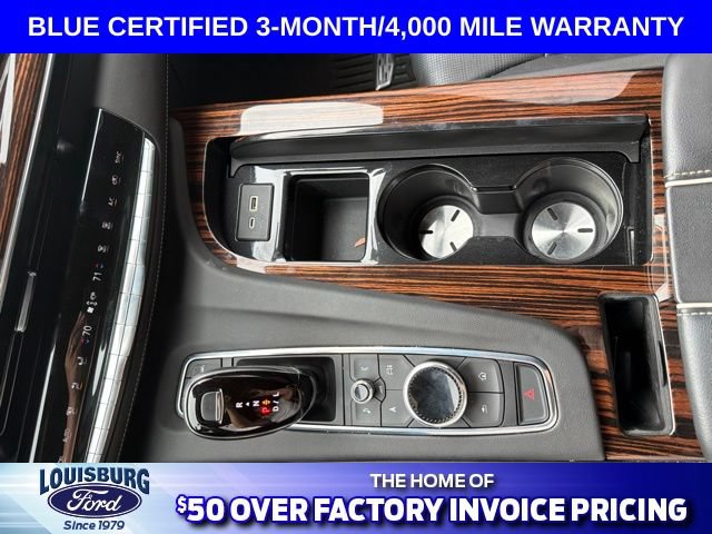 Used 2021 Cadillac Escalade Premium Luxury w/ Driver Assist Tech Package AWD/4WD image 16