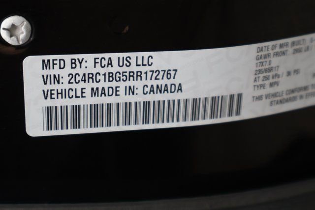 Used 2024 Chrysler Pacifica Touring-L image 38