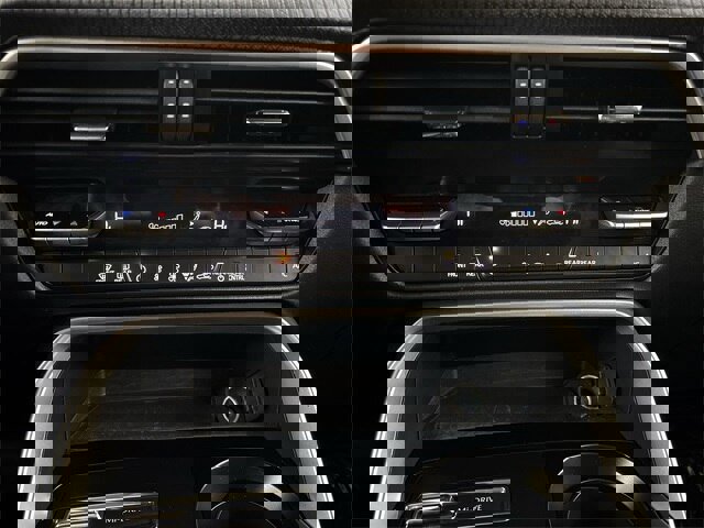 Used 2025 MAZDA CX-90 3.3 Turbo w/ Select Package image 10