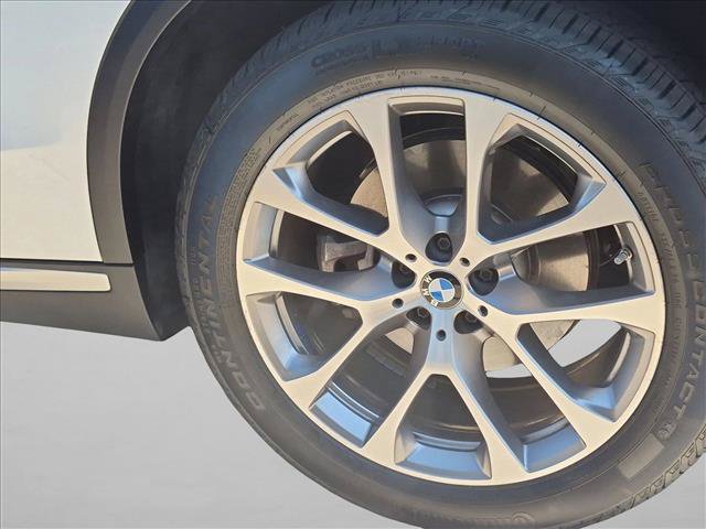 Used 2025 BMW X5 xDrive40i w/ Premium Package AWD/4WD image 26