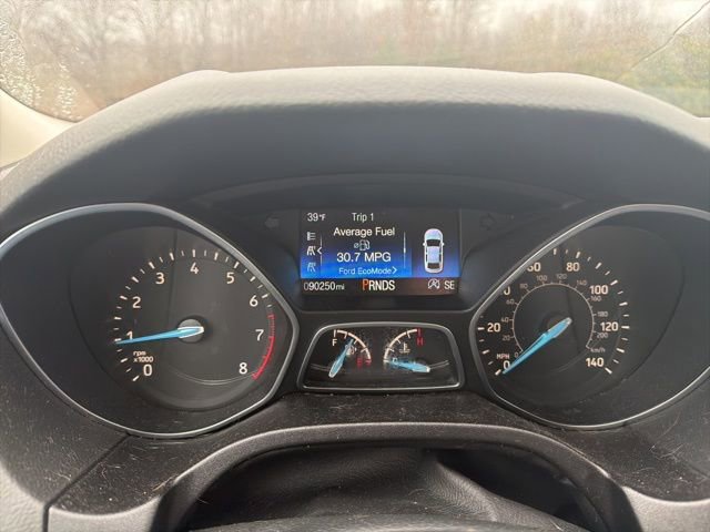 Certified 2018 Ford Focus SE w/ SE Appearance Package image 13