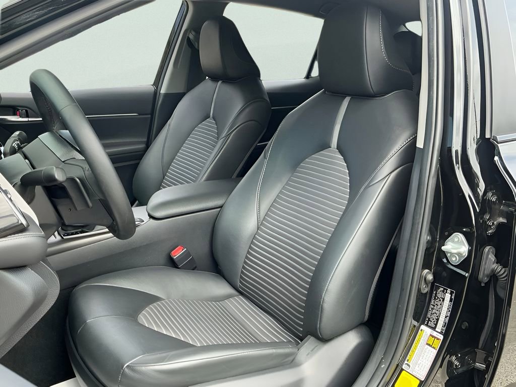 Used 2024 Toyota Camry SE w/ Convenience Package FWD image 24