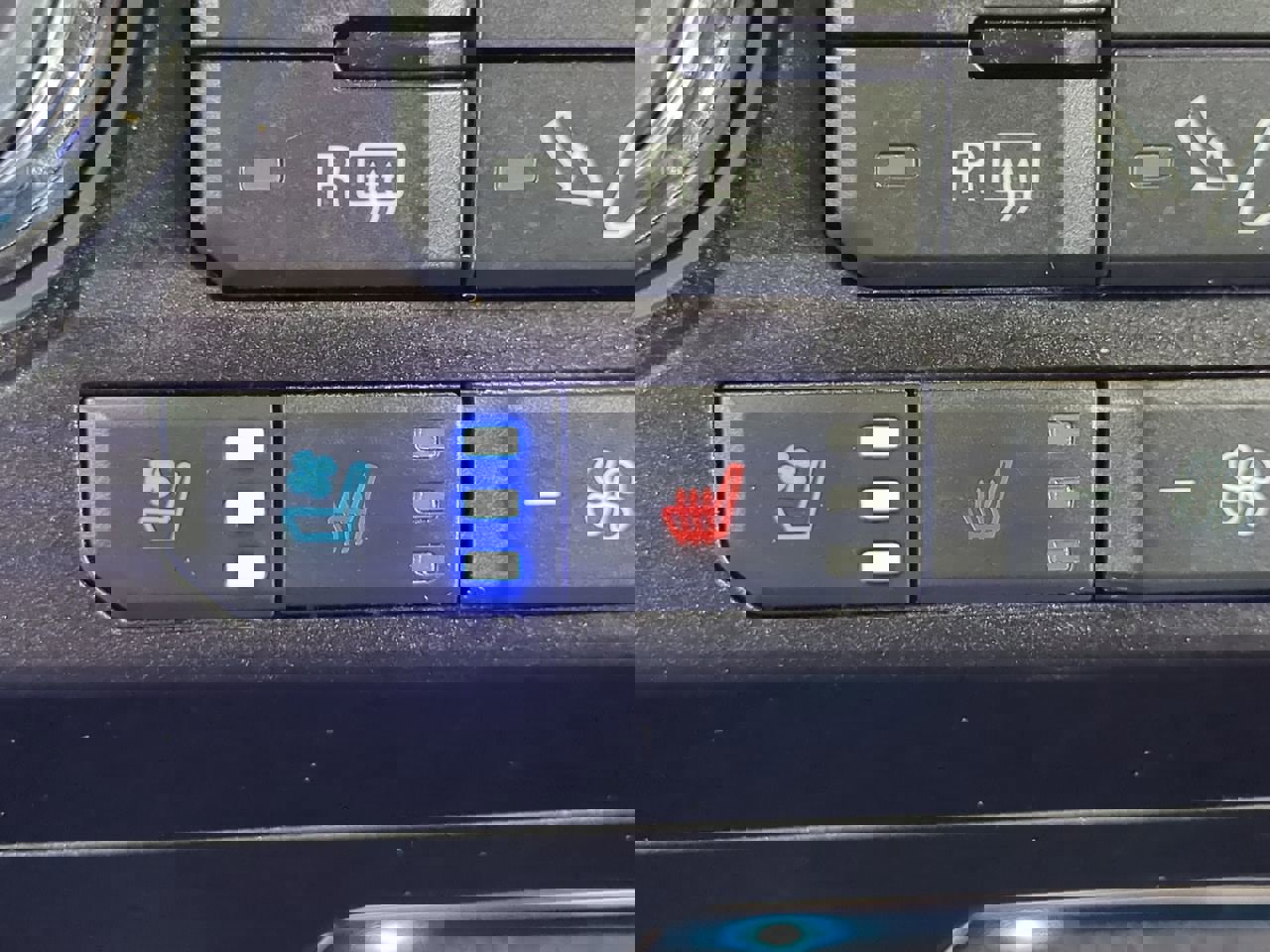 Certified 2020 Ford F450 Lariat w/ Lariat Ultimate Package image 21