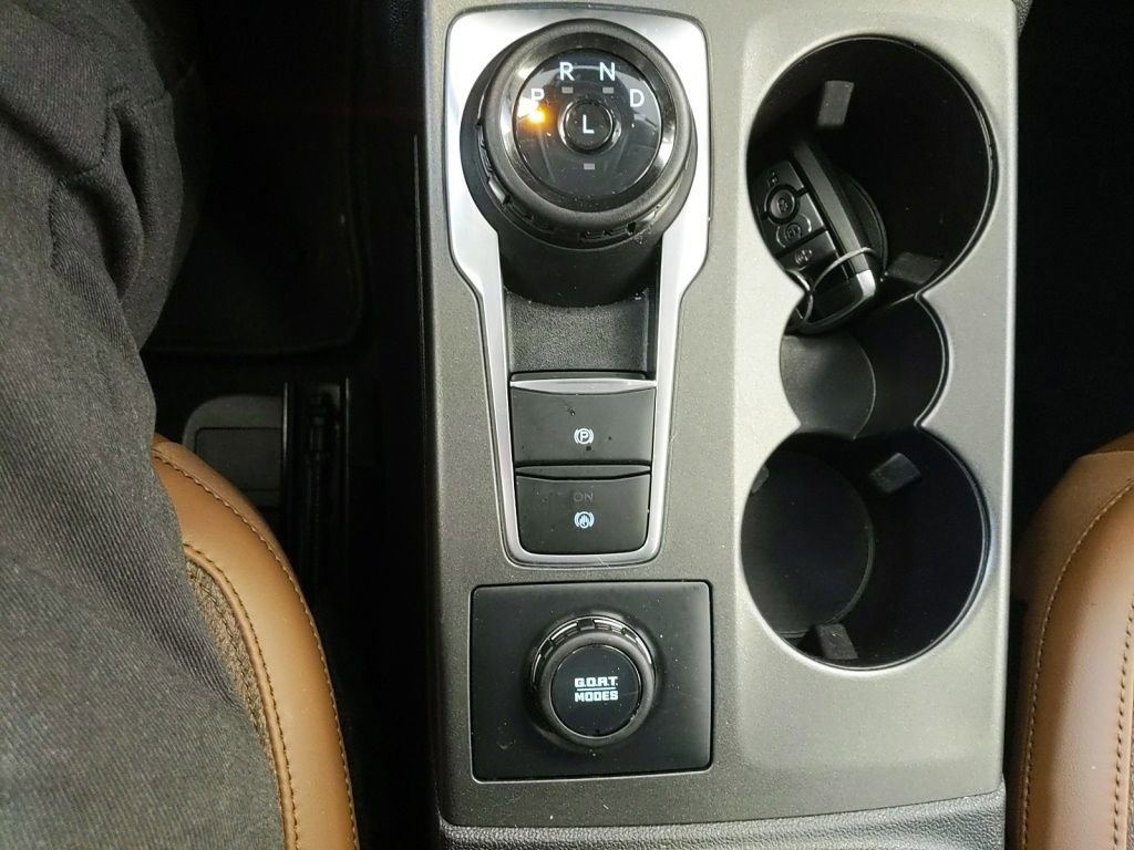 Certified 2025 Ford Bronco Sport Outer Banks w/ Outer Banks Tech Package+ AWD/4WD image 21