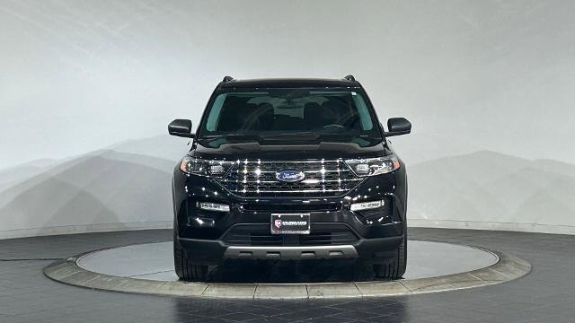 Certified 2023 Ford Explorer XLT w/ Equipment Group 202A image 3