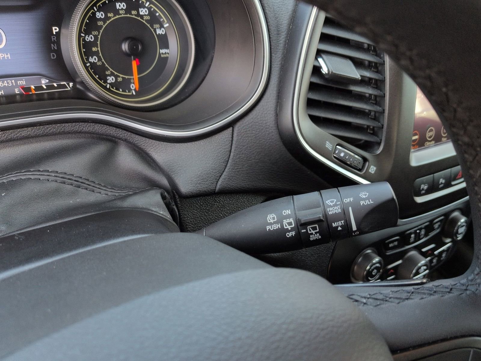 Used 2021 Jeep Cherokee Trailhawk image 33