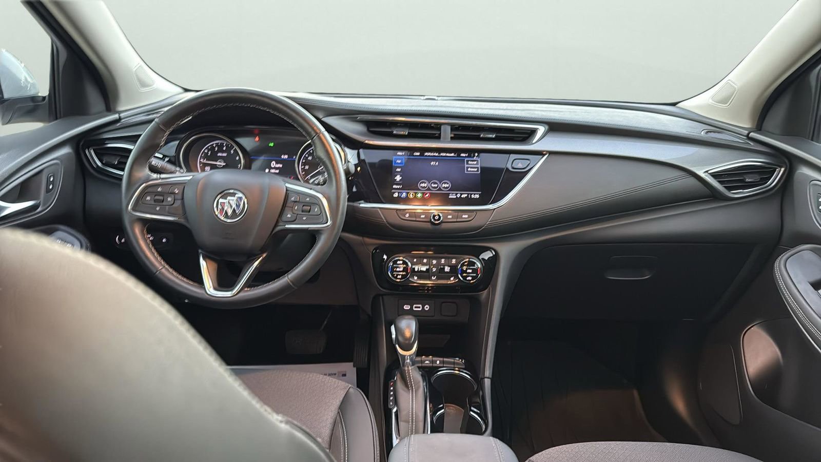 Used 2023 Buick Encore GX Select image 22