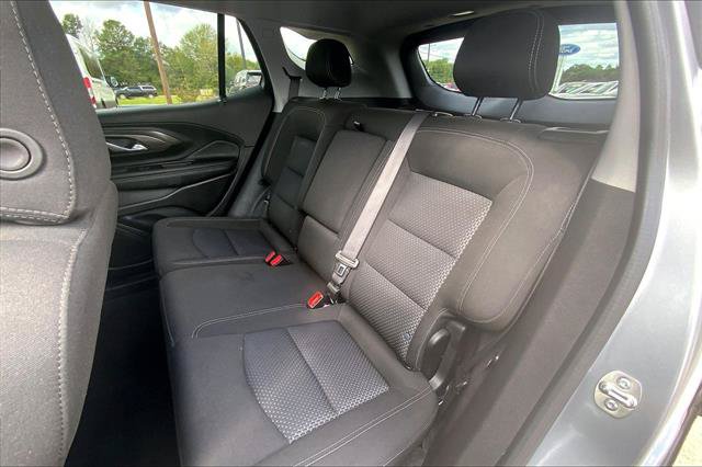 Used 2024 GMC Terrain SLE FWD image 26