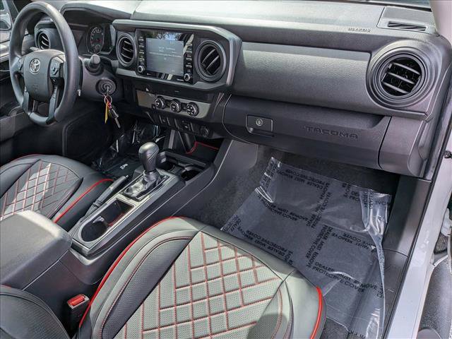 Used 2022 Toyota Tacoma SR w/ SR Convenience Package RWD image 20