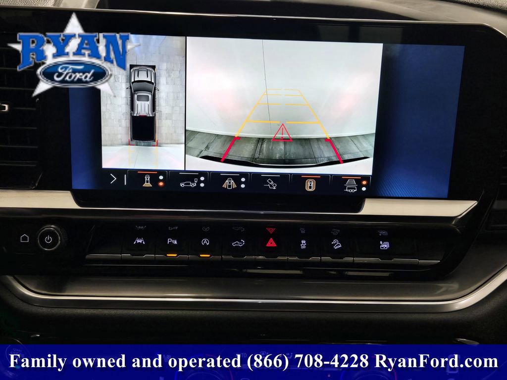 Used 2024 Chevrolet Silverado 1500 High Country w/ Technology Package image 13