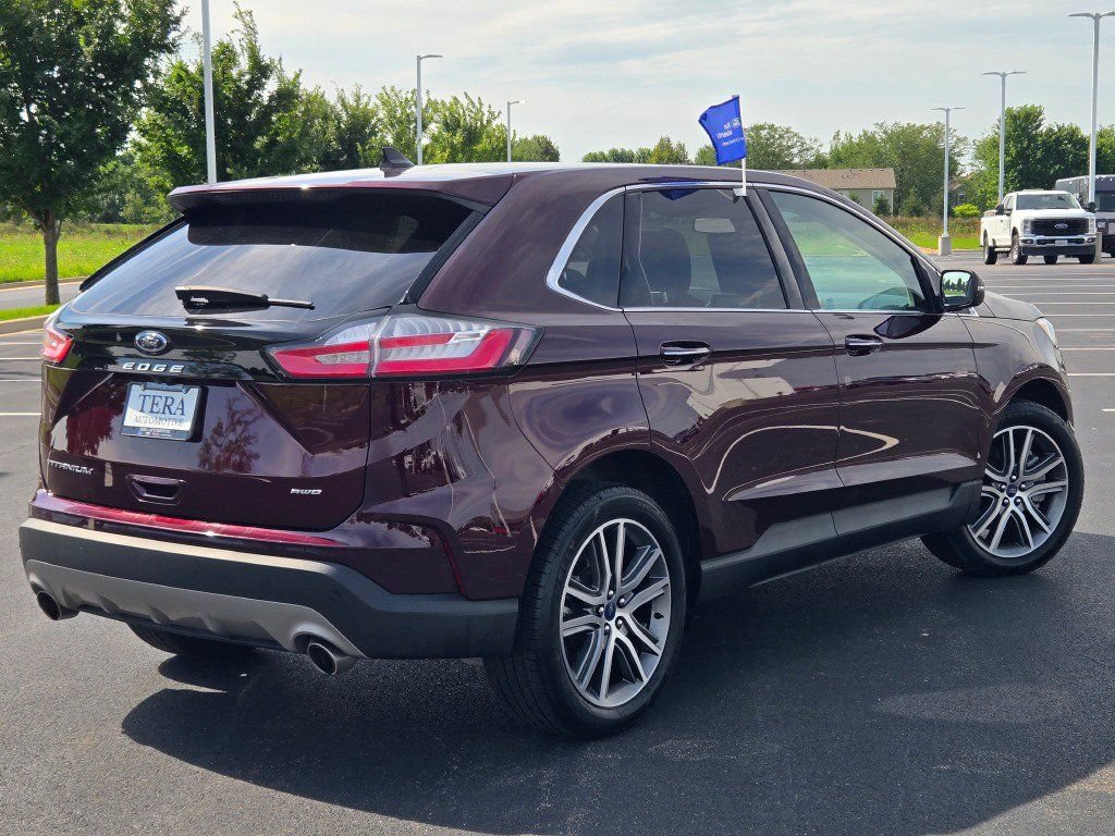 Certified 2022 Ford Edge Titanium AWD/4WD image 11