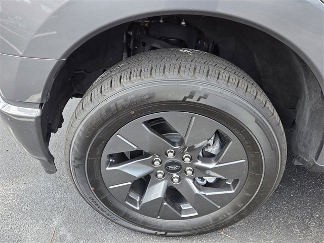 Certified 2023 Ford F150 Lightning Lariat w/ Max Trailer Tow Package image 19