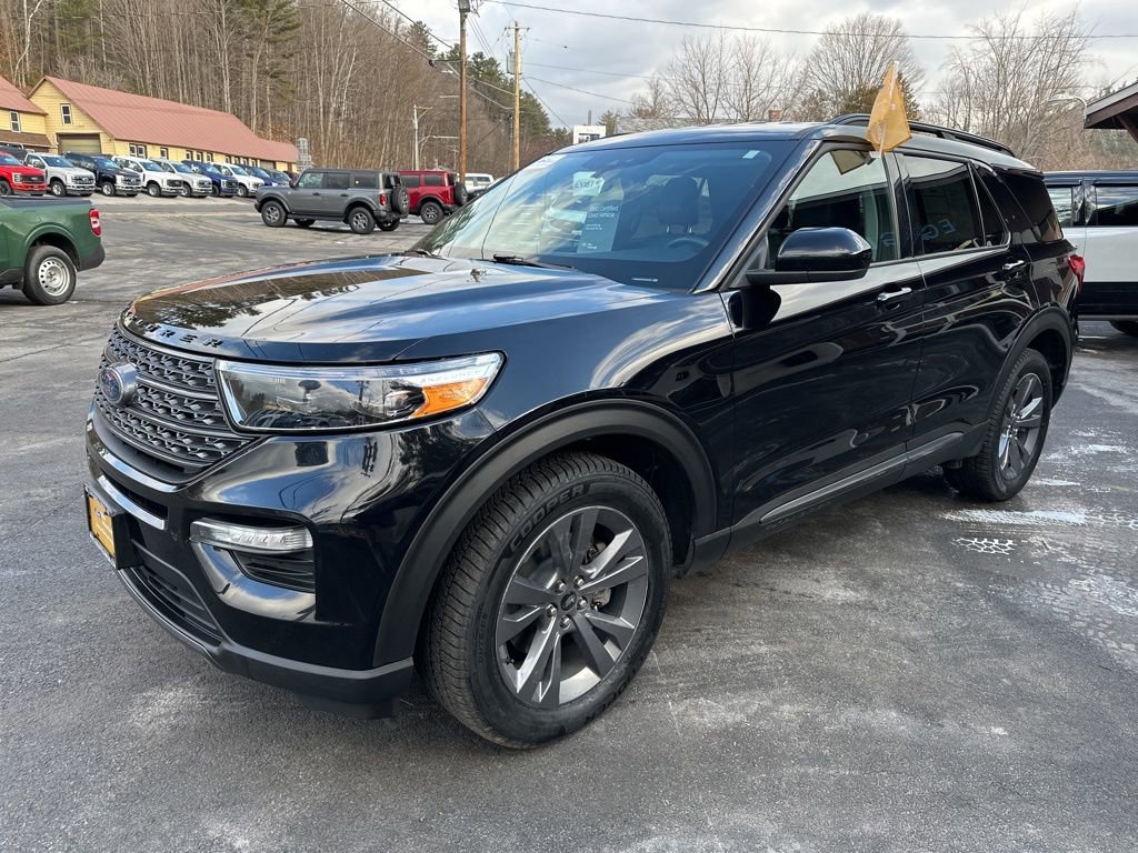 Certified 2023 Ford Explorer XLT w/ Equipment Group 202A image 2