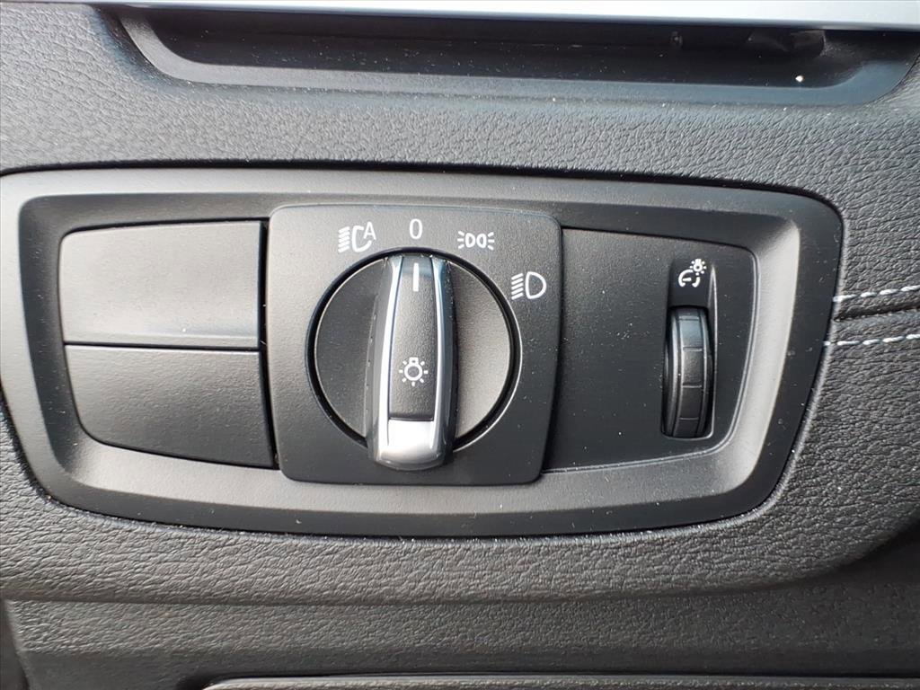 Used 2021 BMW X1 xDrive28i w/ Premium Package image 20