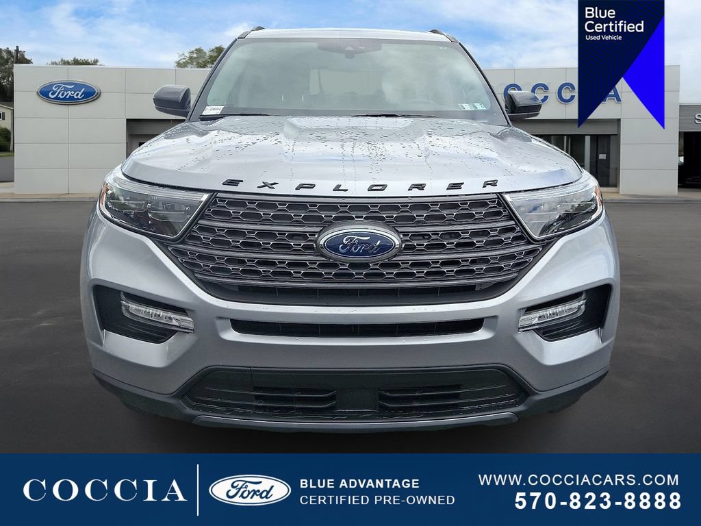 Certified 2023 Ford Explorer XLT w/ Equipment Group 202A AWD/4WD image 2
