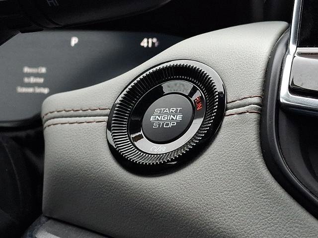 Used 2022 Jeep Compass Limited w/ Elite Group image 24