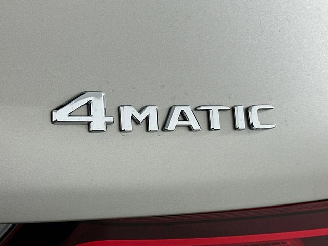 Used 2020 Mercedes-Benz GLC 300 BASE 4MATIC image 27