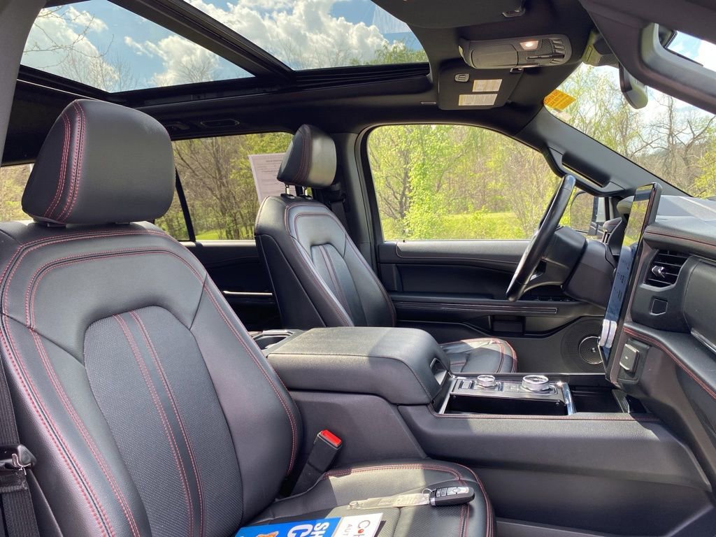 Certified 2023 Ford Expedition Limited AWD/4WD image 12