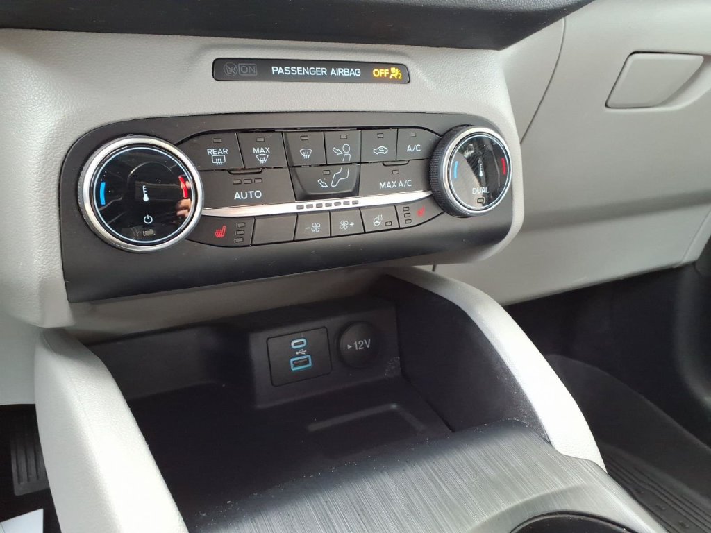 Certified 2023 Ford Escape Active AWD/4WD image 21