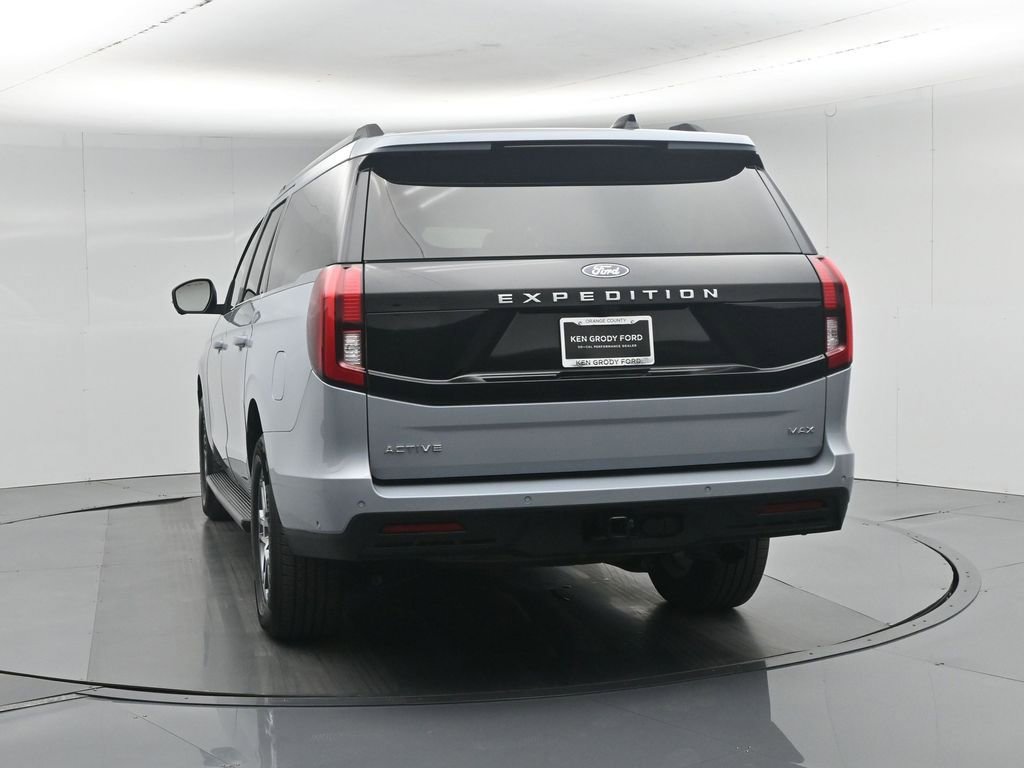 Certified 2025 Ford Expedition Max Active RWD image 32
