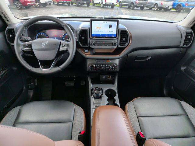 Certified 2022 Ford Bronco Sport Outer Banks w/ Tech Package AWD/4WD video 2