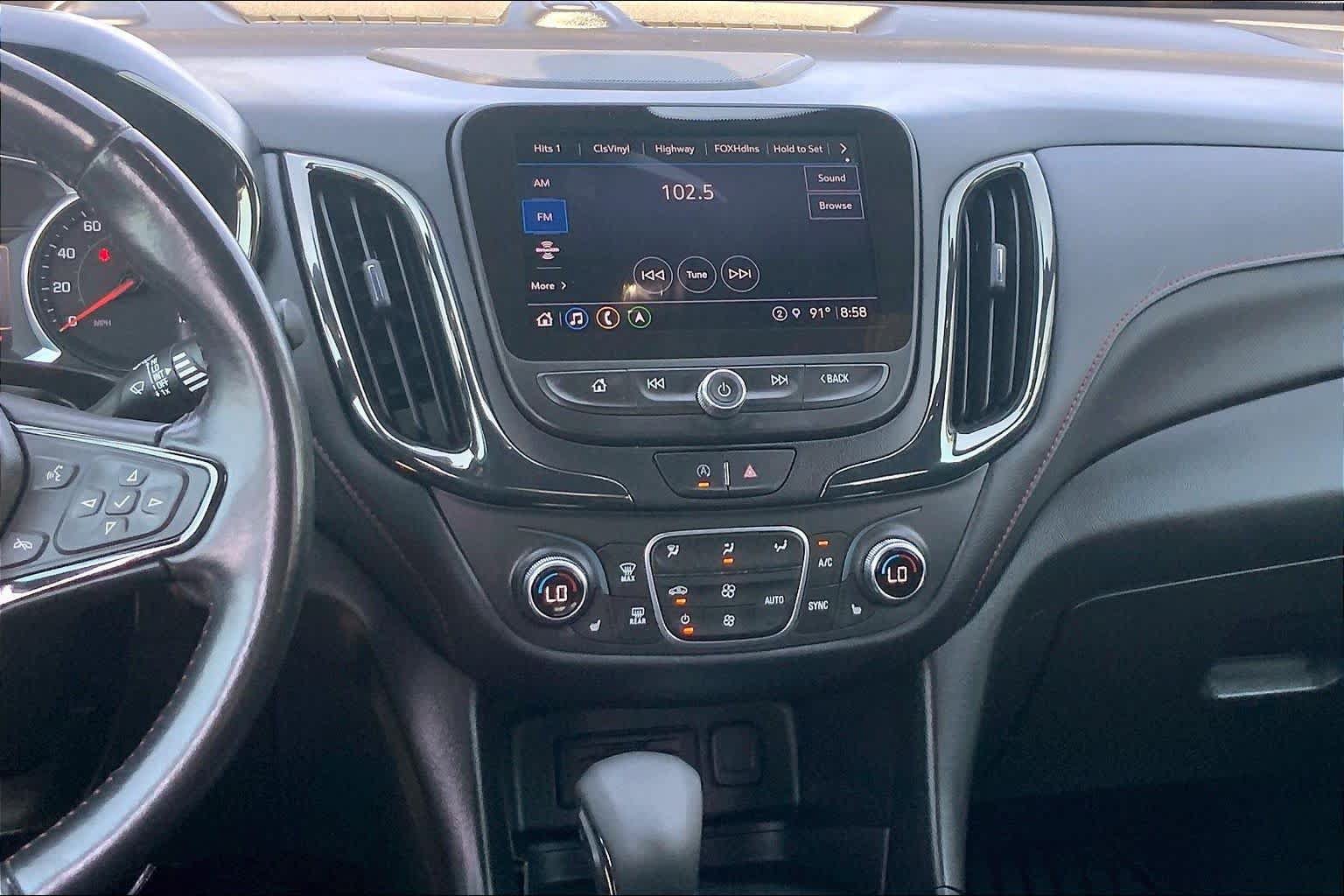 Used 2022 Chevrolet Equinox RS w/ RS Leather Package FWD image 7
