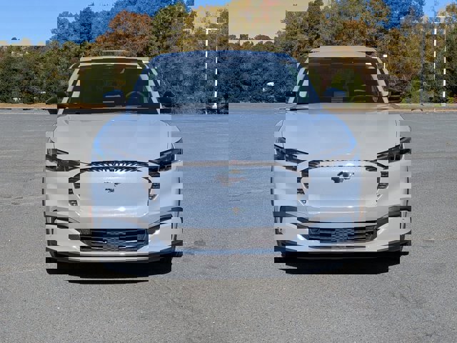 Certified 2025 Ford Mustang Mach-E Select w/ Interior Protection Package image 9