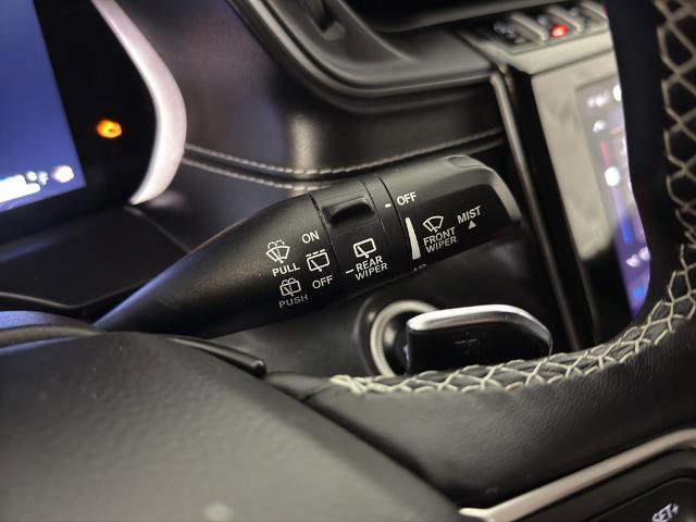 Used 2021 Jeep Grand Cherokee L Laredo w/ Luxury Tech Group I image 21