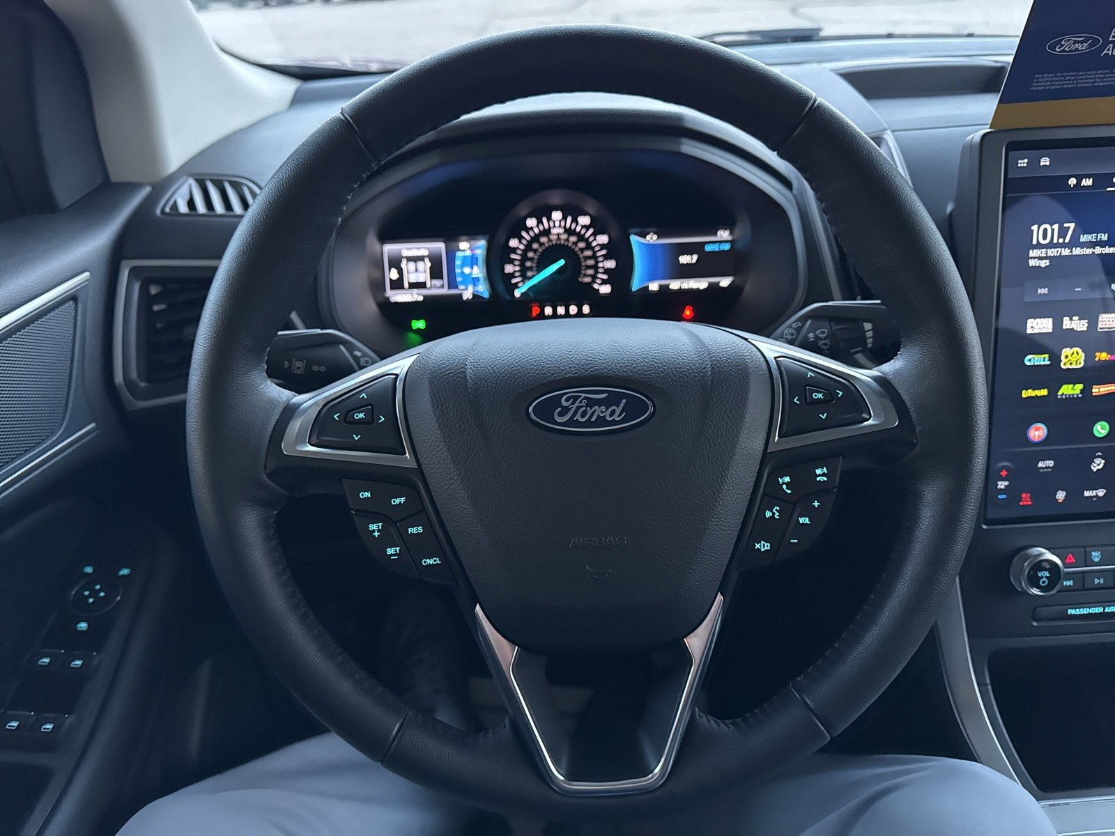 Certified 2024 Ford Edge SEL w/ Convenience Package image 26