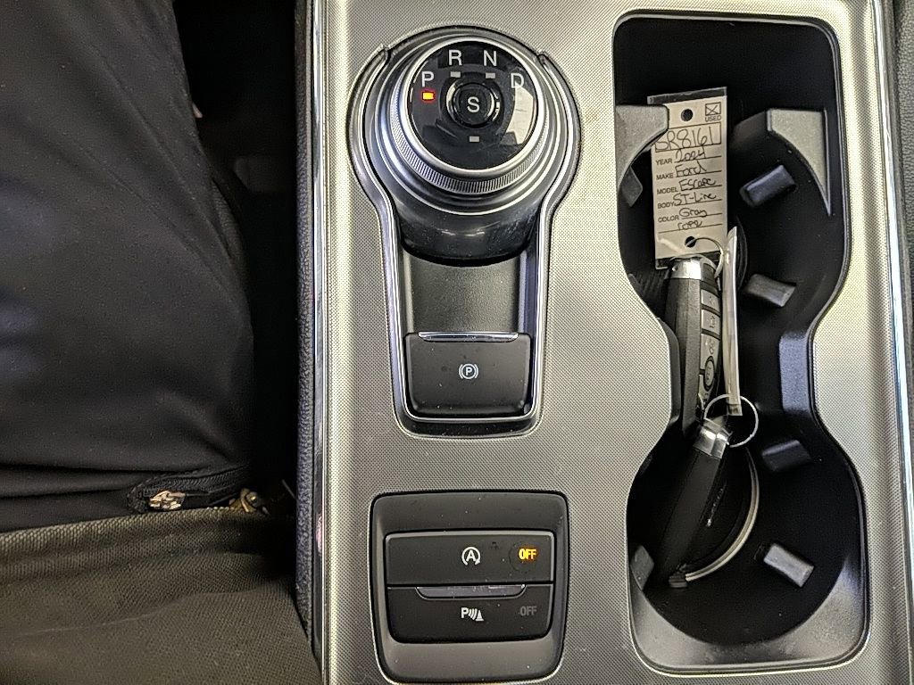 Certified 2024 Ford Edge Titanium w/ Equipment Group 301A image 23