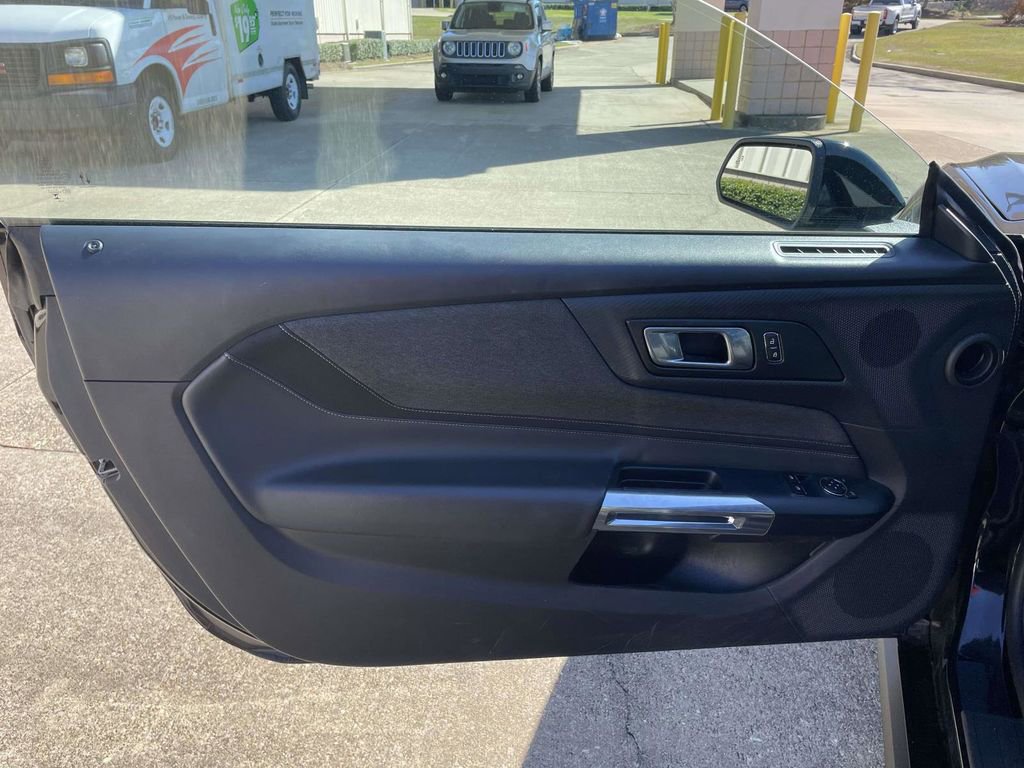 Certified 2024 Ford Mustang Coupe image 15