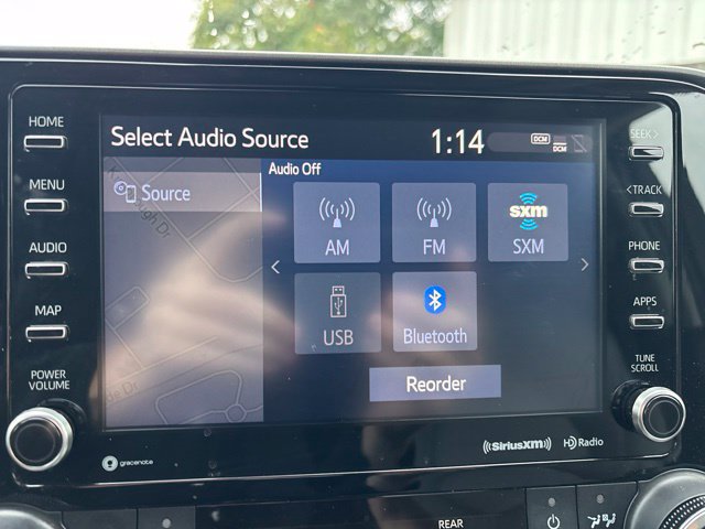 Used 2022 Toyota Highlander XLE AWD/4WD image 25