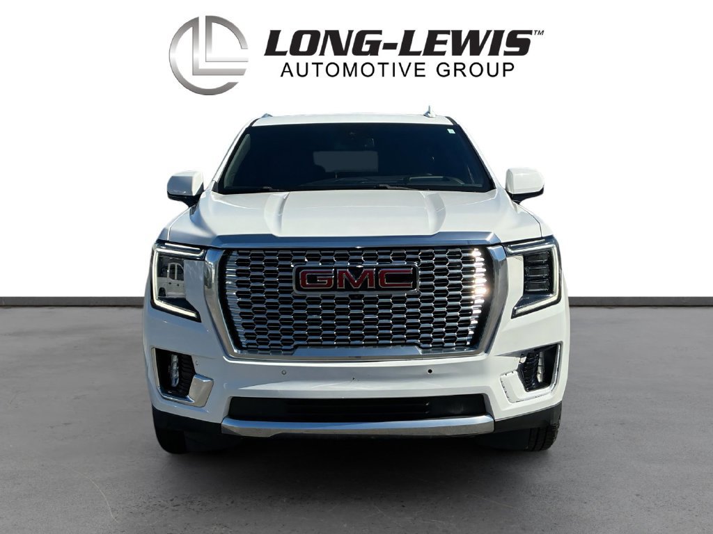 Used 2023 GMC Yukon XL Denali AWD/4WD image 11