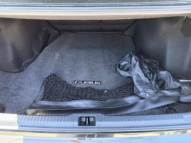 Used 2023 Lexus IS 300 w/ Comfort Package RWD image 6