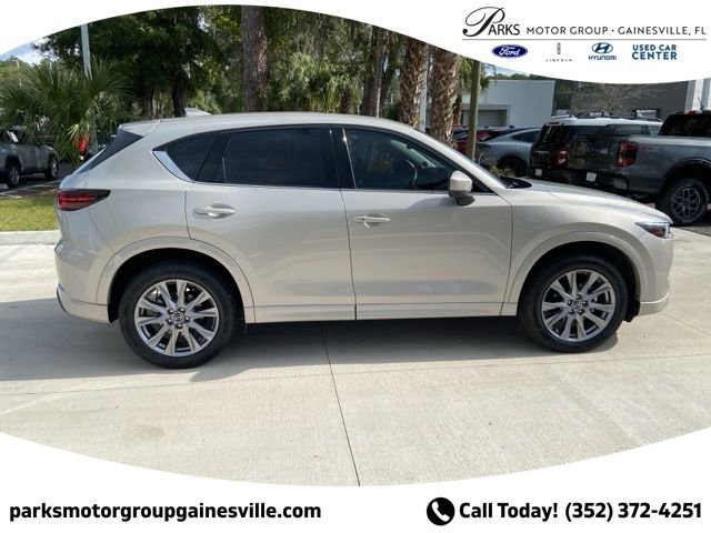 Used 2024 MAZDA CX-5 AWD 2.5 S w/ Premium Package image 3