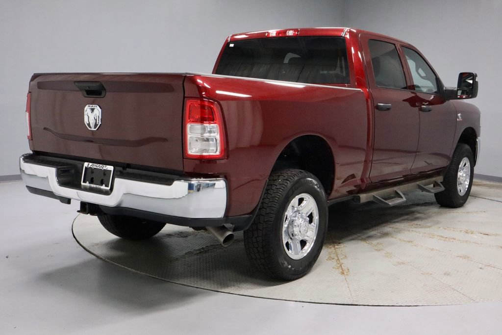 Used 2024 RAM 2500 Tradesman w/ Chrome Appearance Group AWD/4WD image 10