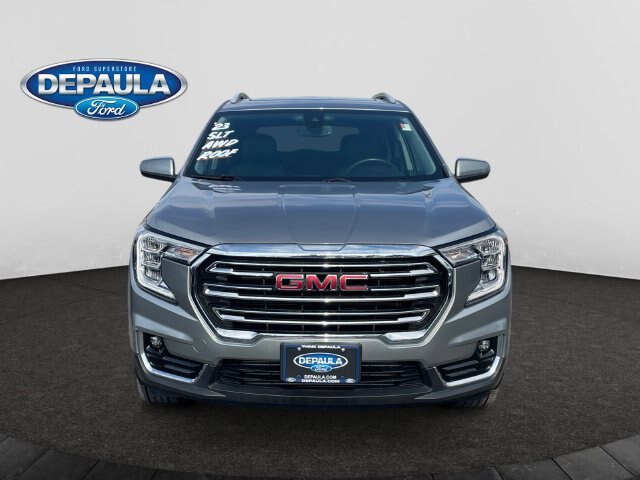 Used 2023 GMC Terrain SLT w/ Infotainment Package II AWD/4WD image 10