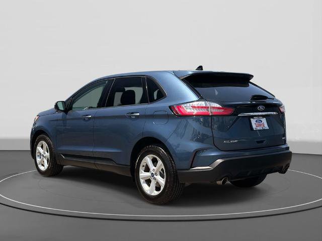 Certified 2019 Ford Edge SE image 2
