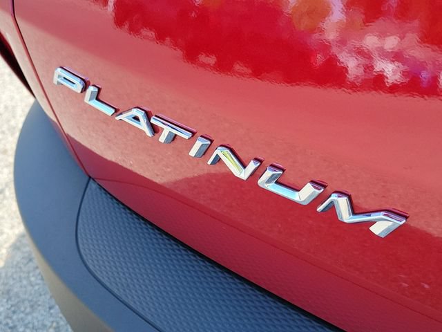 Certified 2025 Ford Escape Platinum AWD/4WD image 30