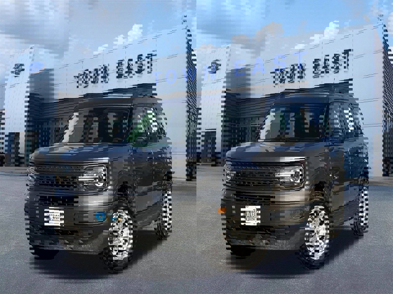 Certified 2022 Ford Bronco Sport image 1