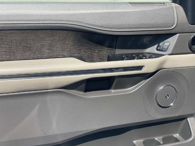 Certified 2019 Ford Expedition Limited w/ Equipment Group 301A AWD/4WD image 23