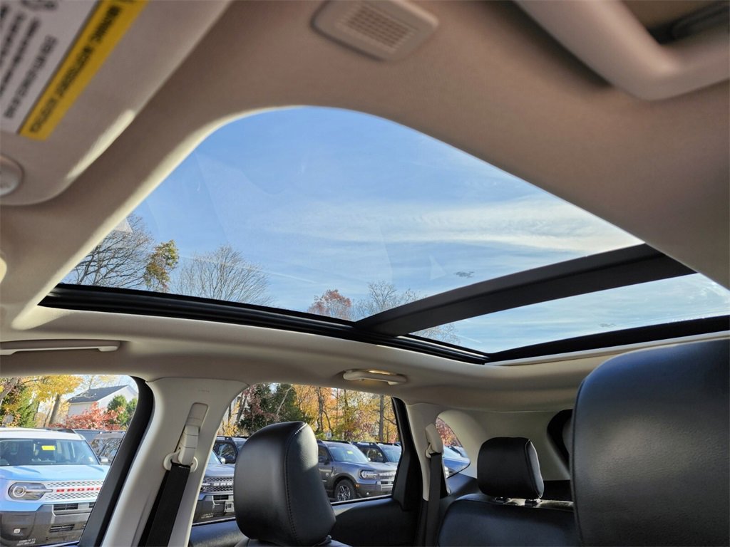 Certified 2022 Ford Edge SEL w/ Convenience Package image 20