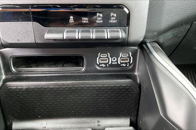 Used 2022 RAM 1500 Big Horn AWD/4WD image 33