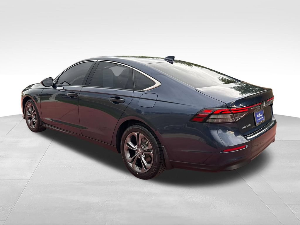 Used 2023 Honda Accord EX image 6