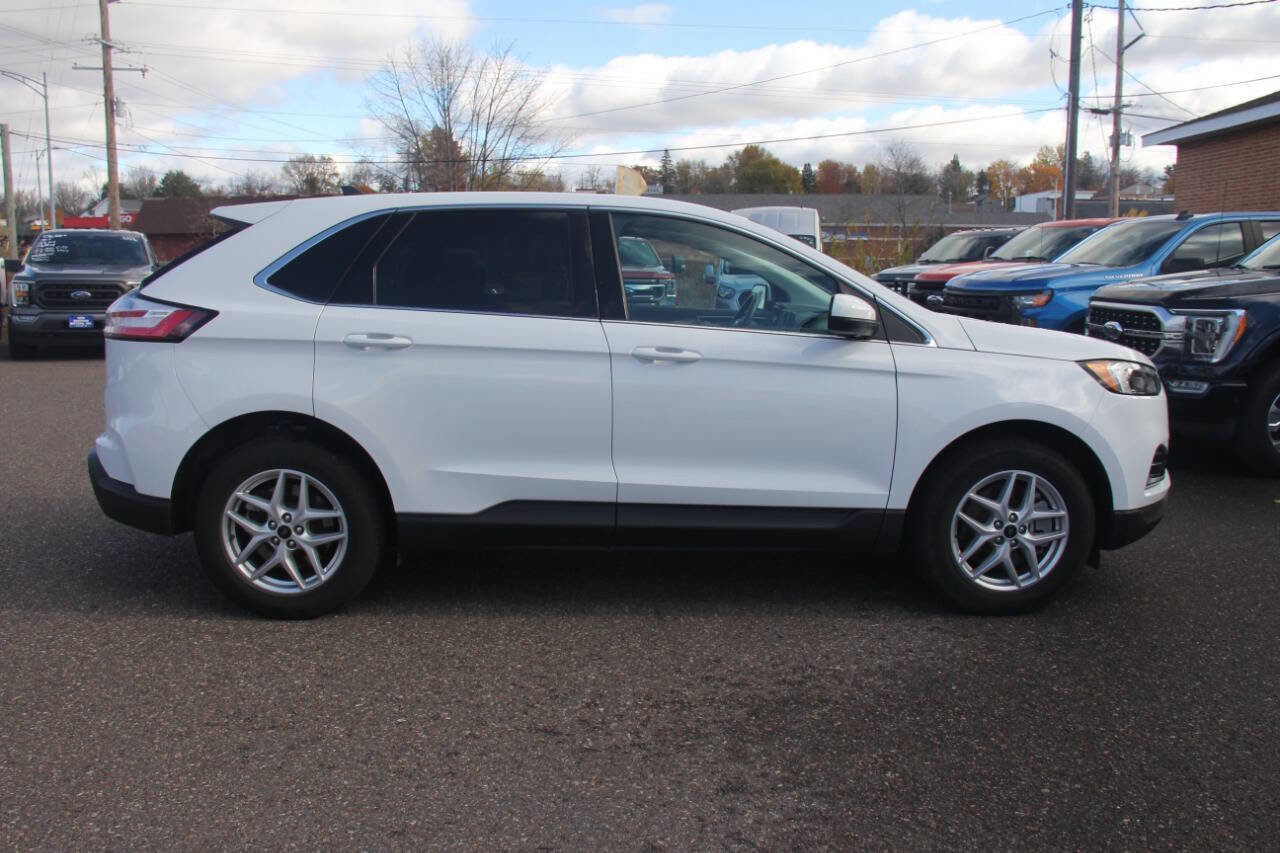 Certified 2023 Ford Edge SEL image 2