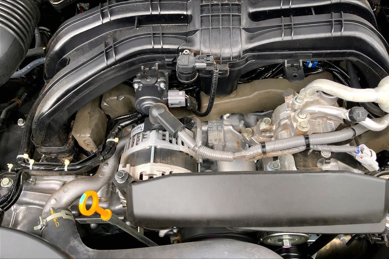 Used 2026 Subaru Outback Limited AWD/4WD image 33