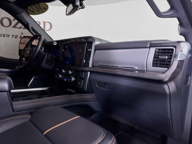 Certified 2024 Ford F450 Platinum w/ FX4 Off-Road Package AWD/4WD image 36