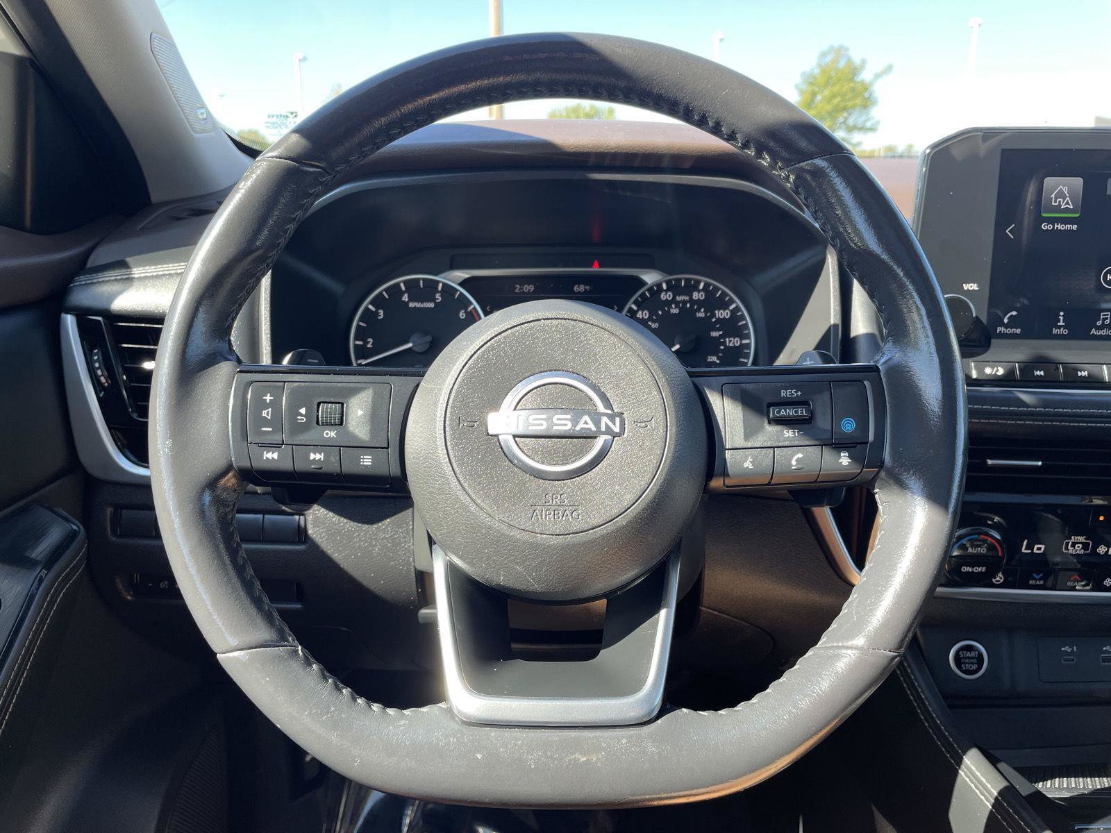 Used 2023 Nissan Rogue SL w/ SL Premium Package AWD/4WD image 12